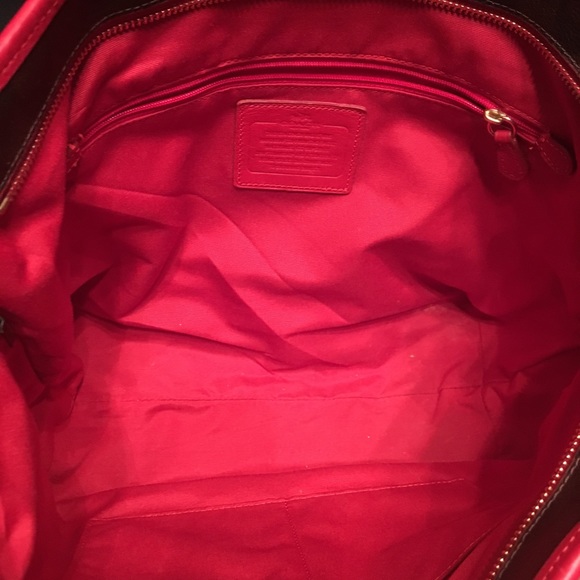 Coach Varsity Stripe Red signature + C Wallet SET - Picture 7 of 8